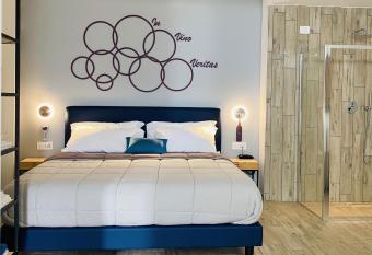 Vesuvio Inn Bed & Wine Experience has Balcony rooms