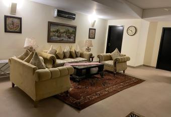 Royal Two Bed Room Luxury Apartment Gulberg has Balcony rooms
