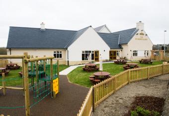 Starling Cloud allows 18 year olds to book a room