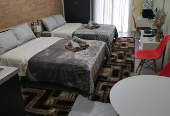 G M 1 ROOMS KENTRO in the heart of the city allows 18 year olds to book a room