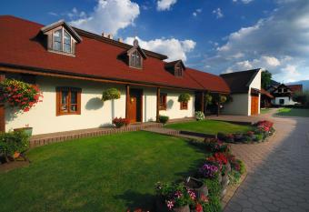 Chalupa Alzbeta has Balcony rooms