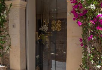 Palazzo Salomone allows 18 year olds to book a room