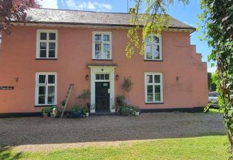 Copperbeech B&B allows 18 year olds to book a room