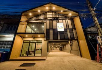 The New Residence Buriram has Balcony rooms