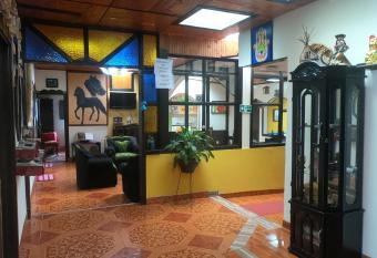 Posada Martha Tolima allows 18 year olds to book a room