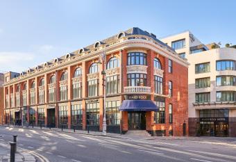 Hard Rock Hotel Dublin allows 18 year olds to book a room