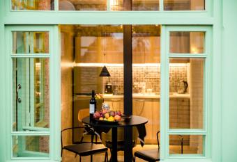 Boutique Apart Upe allows 18 year olds to book a room