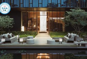 Kimpton Maa-Lai Bangkok, an IHG Hotel has Balcony rooms