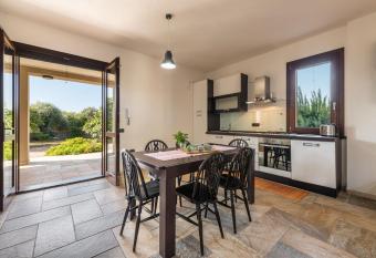 Villa Fico has Balcony rooms