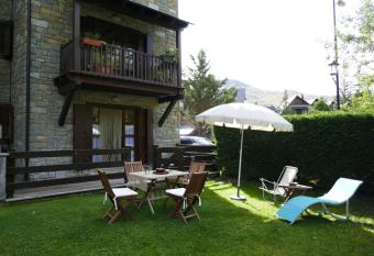 EscapaTT Benasque has Balcony rooms