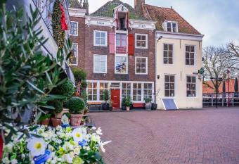 De Kaepstander has Balcony rooms