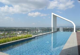 The Cabin Apartment Uttara allows 18 year olds to book a room