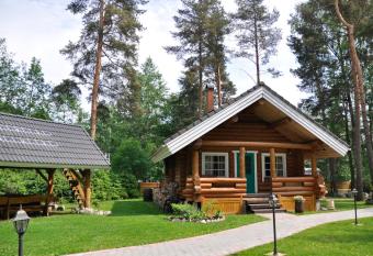 Koru Cottage allows 18 year olds to book a room