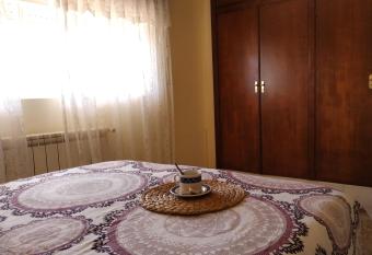 Casa Pereusos allows 18 year olds to book a room