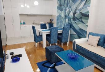 Apartman KEJ BLUE free parking has Balcony rooms