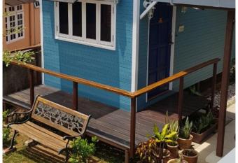 Tiny House B&B has Balcony rooms