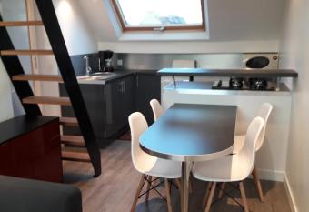 Abris du p  cheur allows 18 year olds to book a room