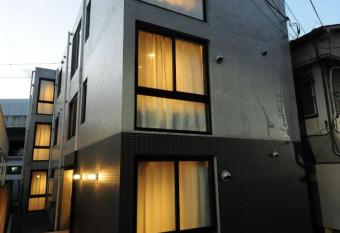 CORDEA       has rooms with a private hot tub