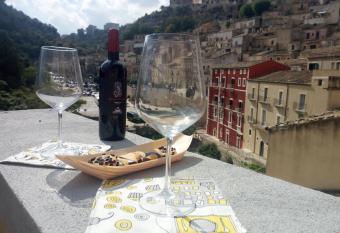 Aquila Sveva Domus has Balcony rooms