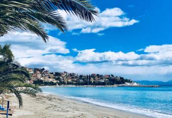 Theoxenia Paralio Astros has Balcony rooms