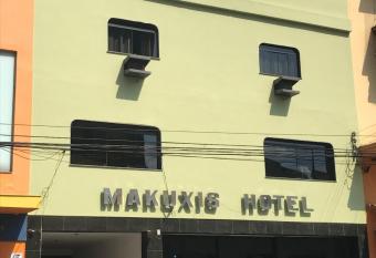 Hotel Makuxis - Brigadeiro allows 18 year olds to book a room