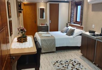 Apto Dom Victor 101 has Balcony rooms