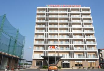 FAMILLE HA NAM has Balcony rooms
