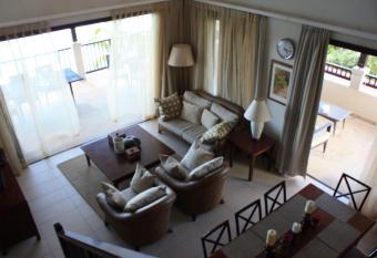 Eden Island Luxury Three Bedroom Apartment allows 18 year olds to book a room