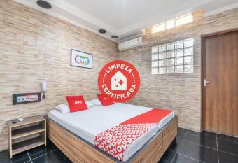 Hotel Florencio allows 18 year olds to book a room