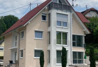 By Sperling Souterrain 24h allows 18 year olds to book a room