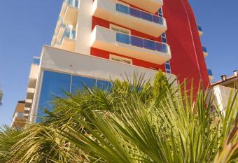 Hotel Sydney has Balcony rooms