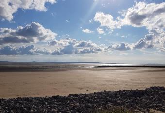 The Copthorne allows 18 year olds to book a room