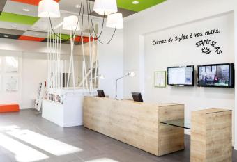 ibis Styles Nancy Sud allows 18 year olds to book a room