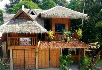 RYJ s Inn has Balcony rooms