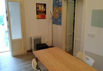 Appartamento Monte Grappa - Rho Fiera has Balcony rooms