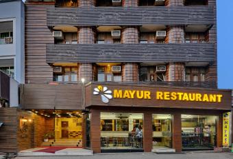 Mayur By Roomsinc allows 18 year olds to book a room