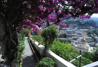 Casa Patty...Breath-taking view! has Balcony rooms