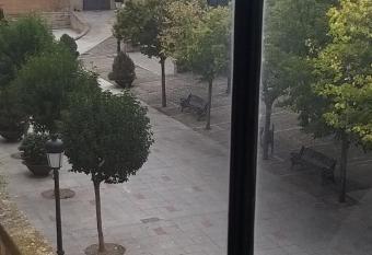 Casa Tur  stica Plaza del Conde has Balcony rooms