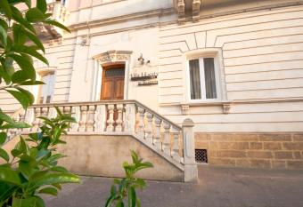 Villa Liberty Palazzo Gigante has Balcony rooms