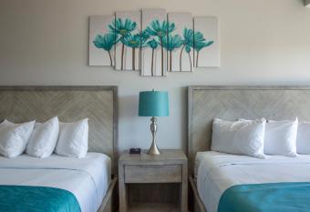 Athens Central Hotel allows 18 year olds to book a room