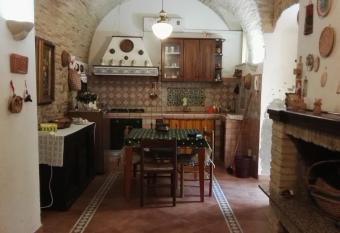 L ORTENSIA allows 18 year olds to book a room