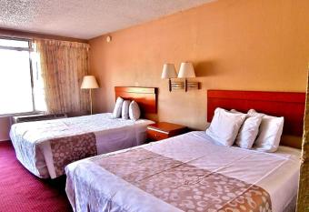 Americas Best Value Inn Alachua has Smoking rooms