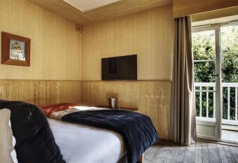 Emeria Dinard Hotel Thalasso & Spa has Balcony rooms