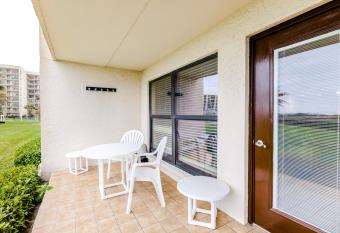 Saida Tower I has Balcony rooms