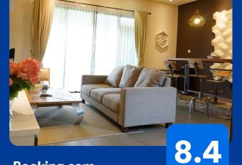 Vimala Hills Resort Cozy Villa Puncak Gadog Bogor has rooms with a private hot tub