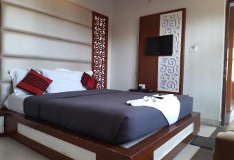 Empark has Balcony rooms