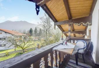 Beim Kreuzfelder Zwiesel has Balcony rooms