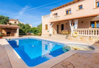 Los tres soles has Balcony rooms