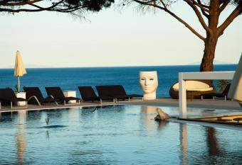 Resort Capo Bianco has Balcony rooms