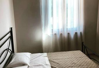 La Grande Quercia has rooms with a private hot tub